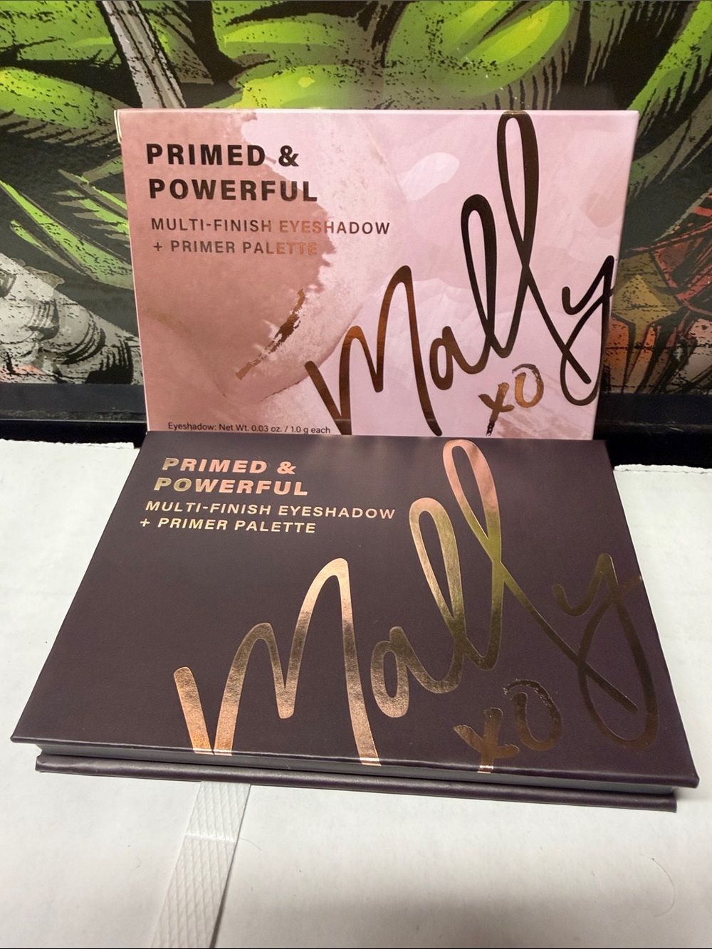 Mally XO Primed & Powerful Eyeshadow + Primer Palette New